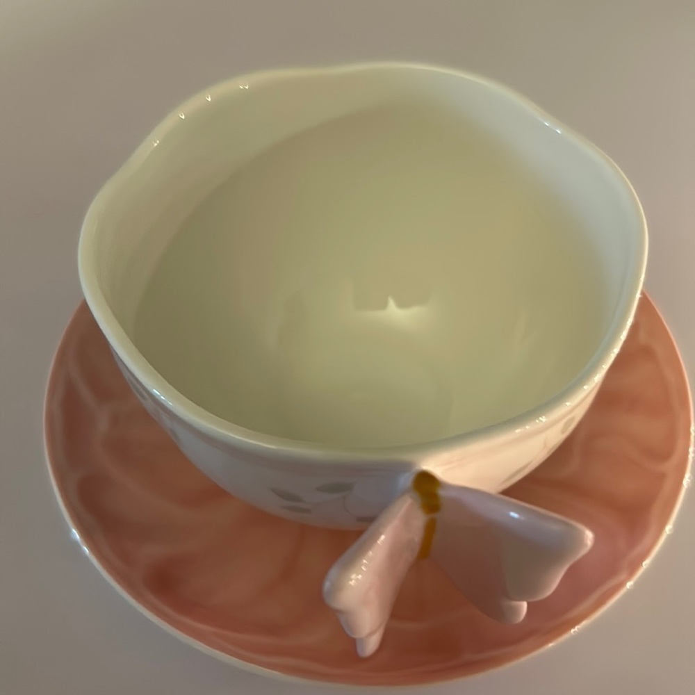 Lenox Butterfly Meadow cup and saucer set, porcelain.